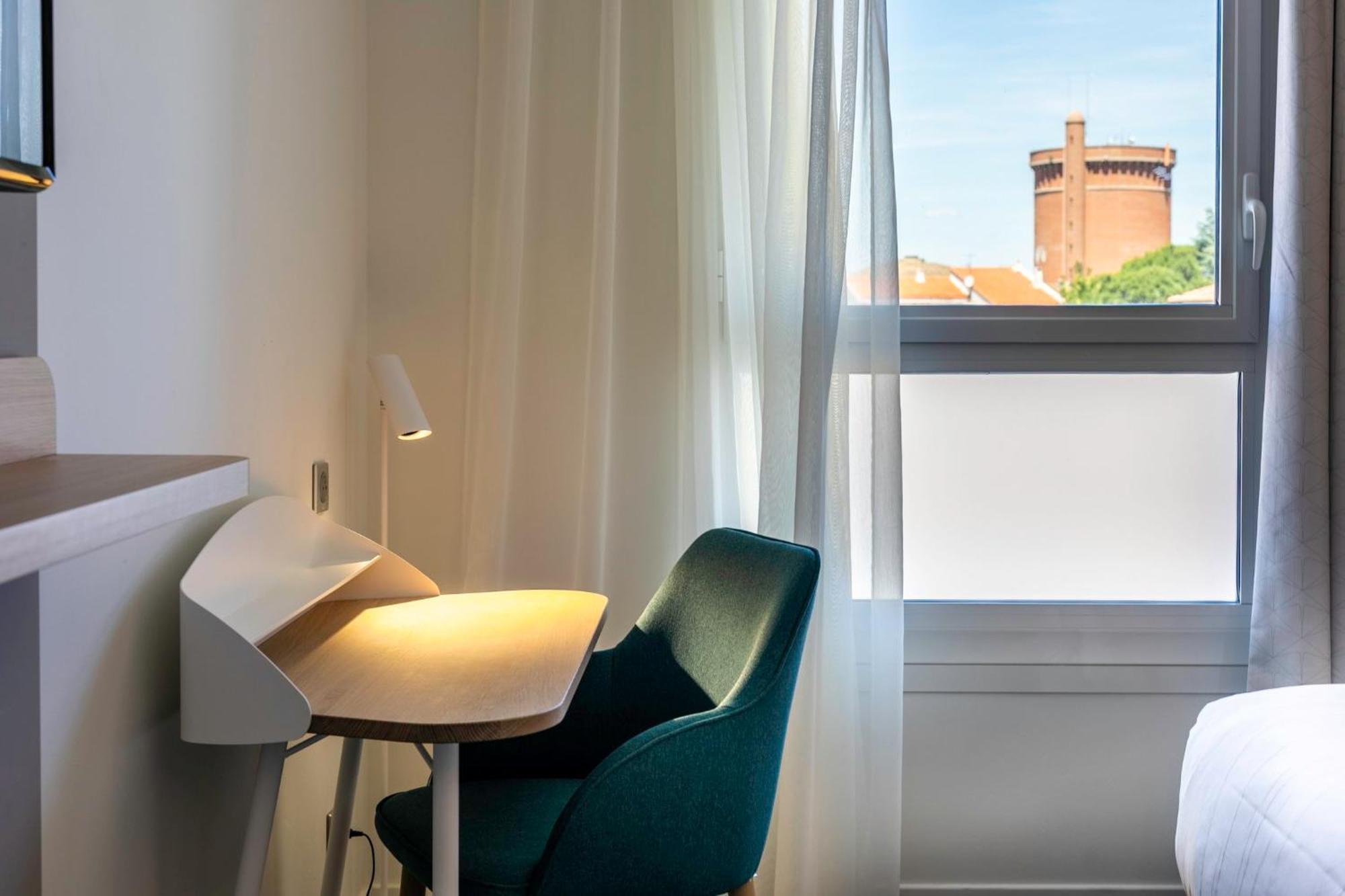 Holiday Inn Perpignan, An Ihg Hotel المظهر الخارجي الصورة