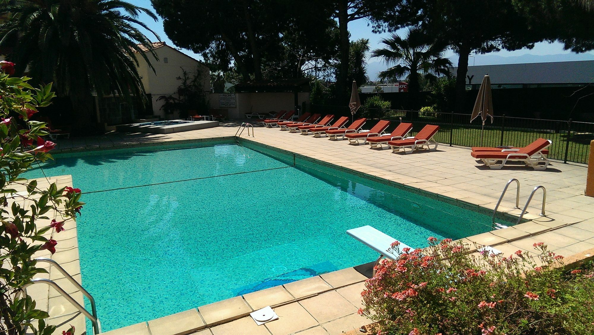 Holiday Inn Perpignan, An Ihg Hotel المظهر الخارجي الصورة